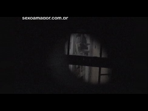 ❤️ Blondie blir i hemmelighet filmet av en nabolagsvoyeur gjemt bak hule murstein ❤️❌ Sexvideo på porno no.pornfuror.ru ️❤