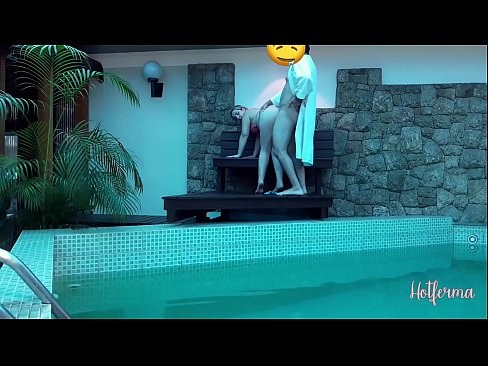 ❤️ Sjef inviterer hushjelp til bassenget, men kunne ikke motstå en varm ❤️❌ Sexvideo på porno no.pornfuror.ru ️❤
